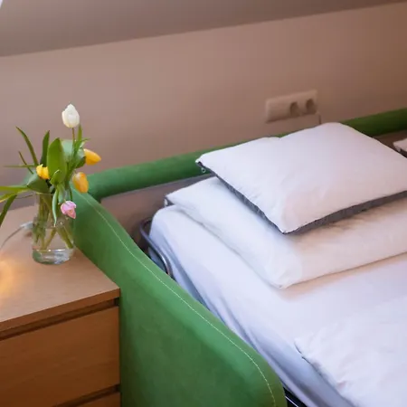 Gardonyi Apartman Apartment Eger