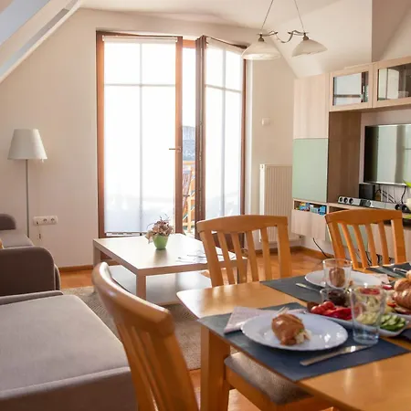 Apartament Gardonyi